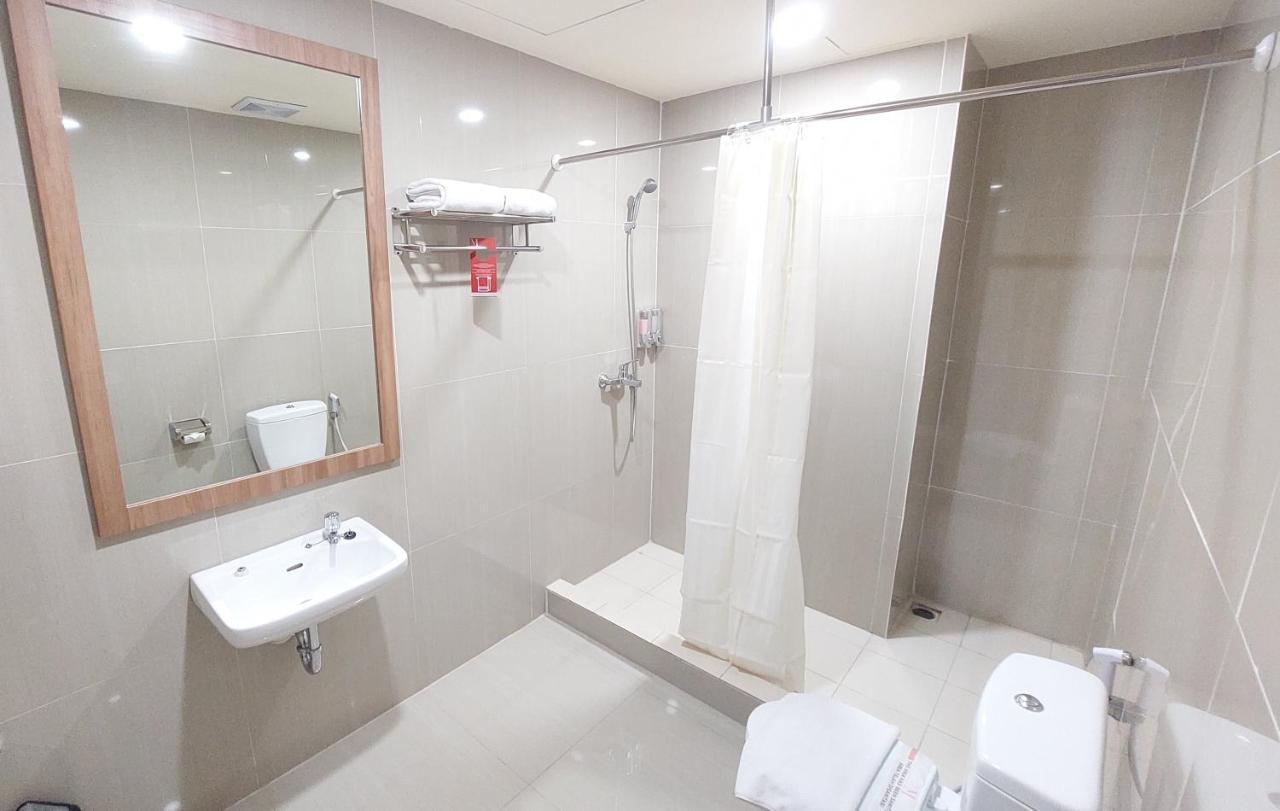 Moritz Hotel Rsab Harapan Kita Jakarta Exterior photo